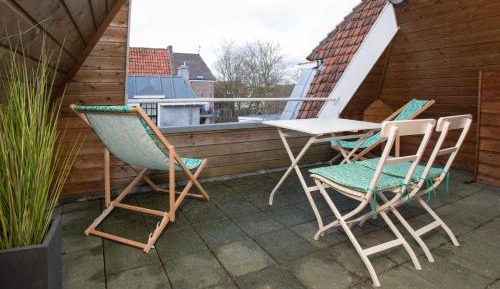Studio with Terrace