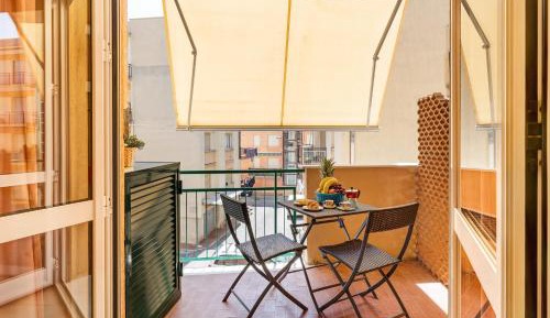 Superior One-Bedroom Apartment with Balcony
