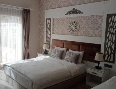 Basic Triple Room