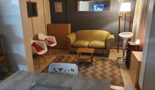Three-Bedroom Standard Apartment