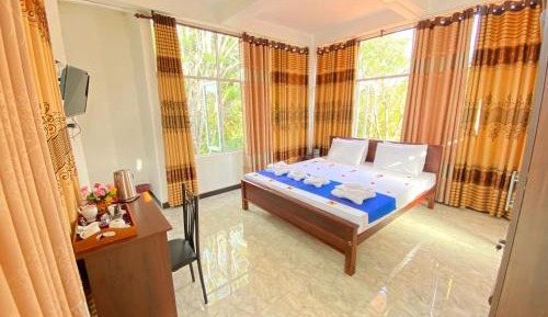 Standard King Room