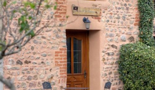 Holiday Home (2 adults)