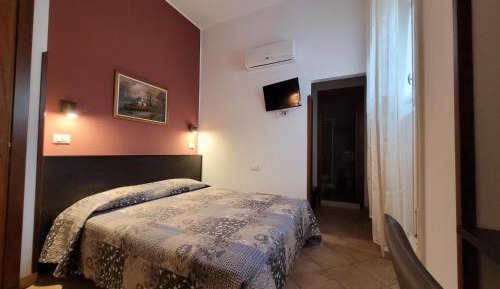 Small Double or Twin Room