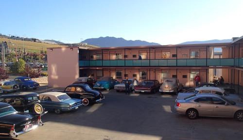 Motor Inn Standard Queen Room
