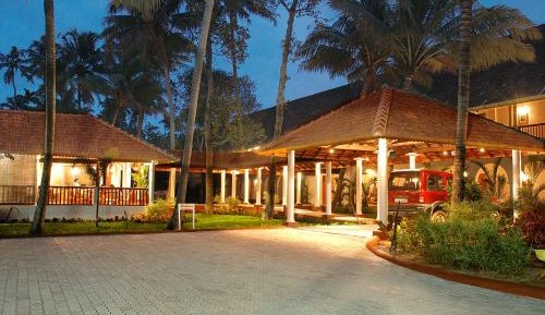  Superior Pool Deck Lake Front Room (20% Off on Laundry service and 15% off on session of Spa)