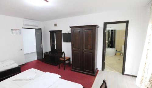 Triple Room with Balcony