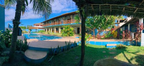 Junior Suite with Pool View
