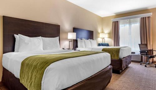 Queen Room with Two Queen Beds - Non-Smoking
