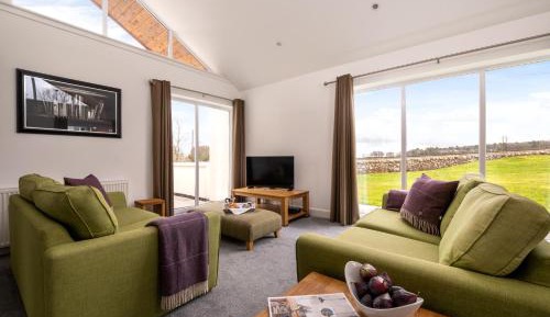 Two Bedroom Lodge (Sleeps 4)