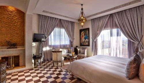Junior Suite with Mountain View