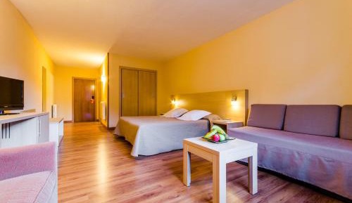Double Room with Mountain View and Spa Access
