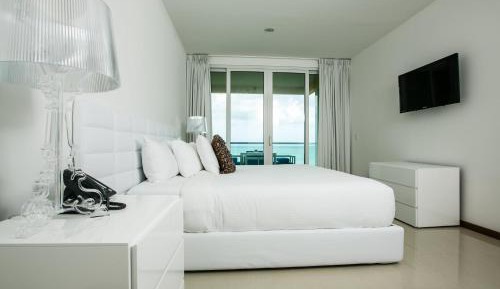 Two-Bedroom Apartment with View