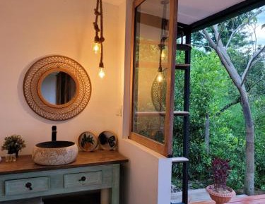 Suite with Lake View