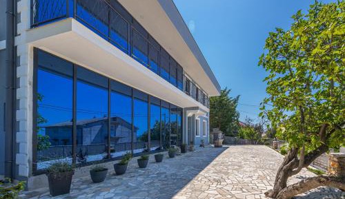 Superior Villa
