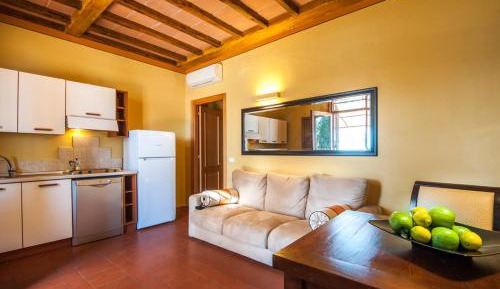 Superior One-Bedroom Apartment - Separate Building