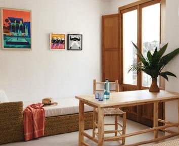 Standard Queen Room