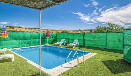 Six-Bedroom Holiday Home