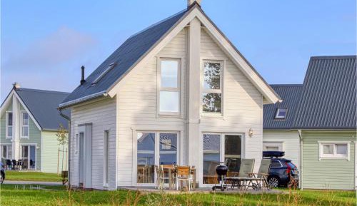 Two-Bedroom Holiday Home