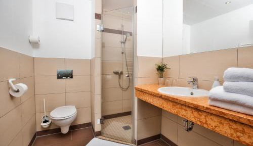 Large Double Room