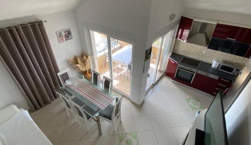 Apartment with Sea View