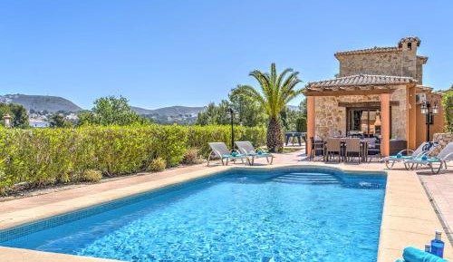 Three-Bedroom Villa