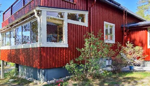 Three-Bedroom Holiday Home 