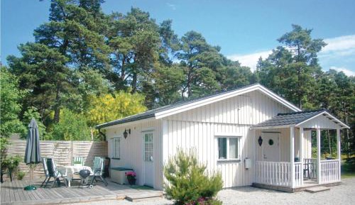 Three-Bedroom Holiday Home 