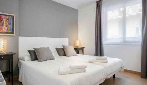 Apartment 3 bedrooms and 2 bathrooms