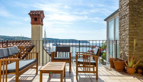 Villa with Sea View