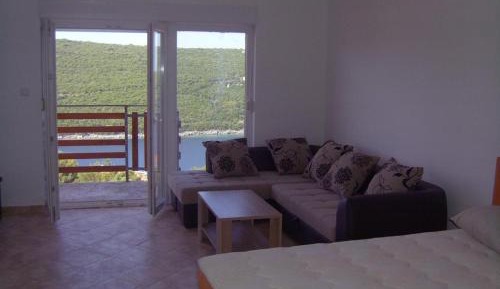Studio with Sea View