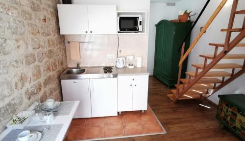 Duplex Studio Apartment with Terrace