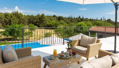 Villa with Private Pool