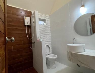 Queen Room with Garden View