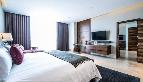 Superior Suite