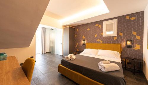 Double Room with Spa Bath