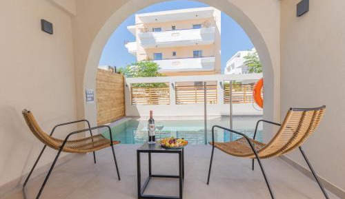  Junior Suite Garden View with Sharing Pool