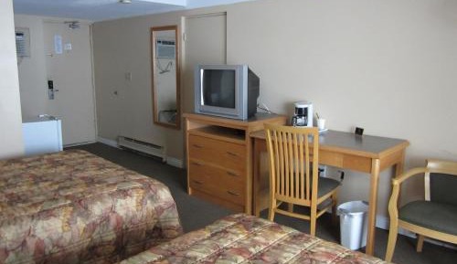 Standard Queen Room with Two Queen Beds