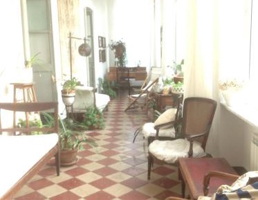Five-Bedroom Apartment with Terrace