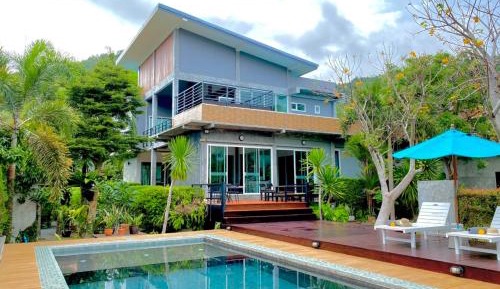 Deluxe Villa