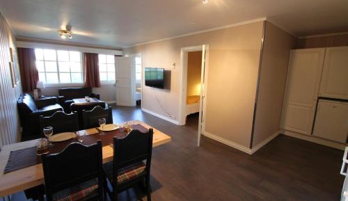 Apartment (4 Adults)