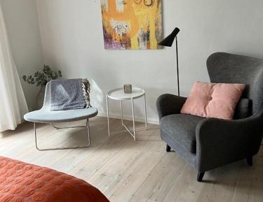 Twin Room with Shared Bathroom