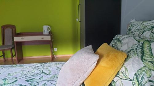 Triple Room with Shared Bathroom