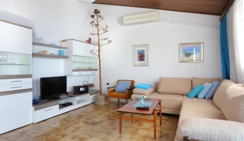 Two-Bedroom Apartment with Terrace and Sea View
