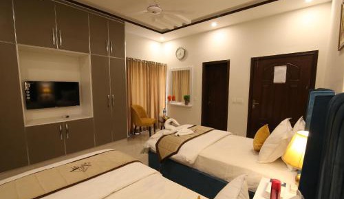 Superior Twin Room
