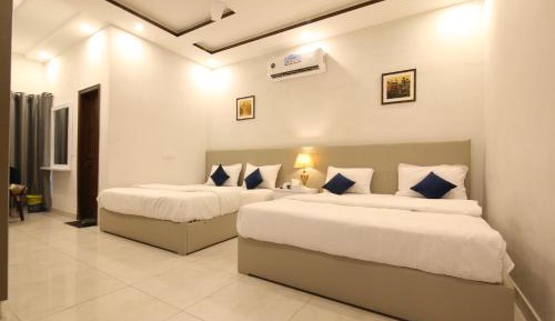 Deluxe Family Suite