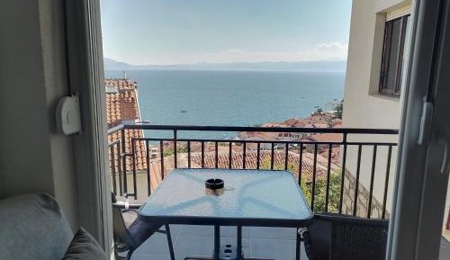 Studio with Lake View