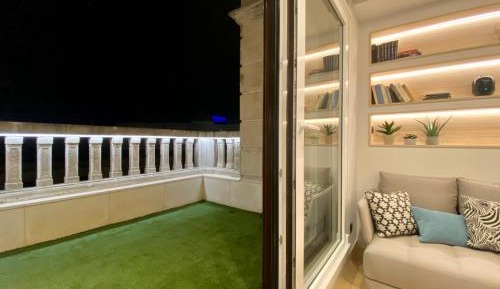 3 Bedroom Apartment with Terrace