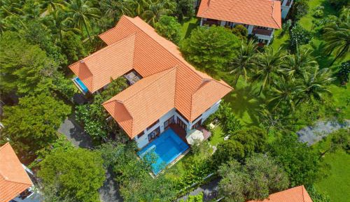 Four-Bedroom Villa with Private Pool