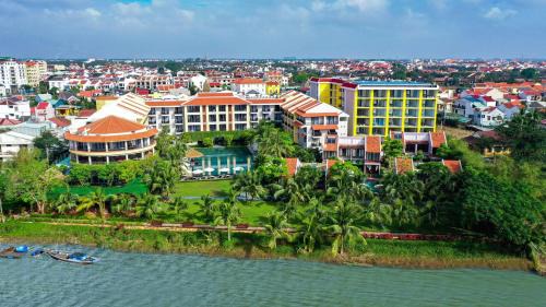 Marina Villa River View