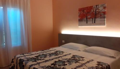 Single Room with Private Bathroom